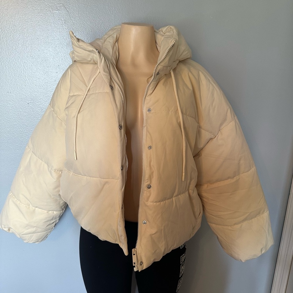 Zara cropped puffer jacket